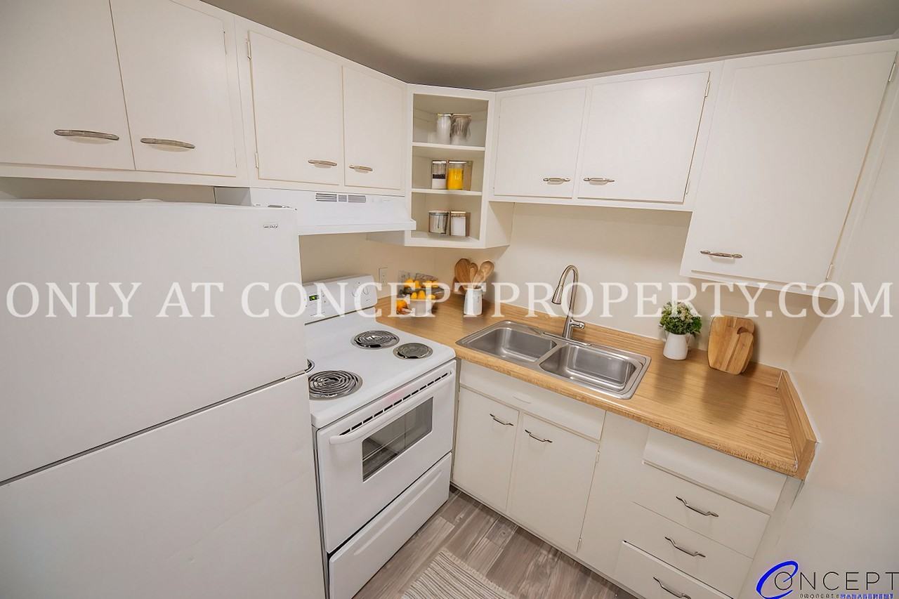 1059 E. 600 S. - Photo 4 of 50