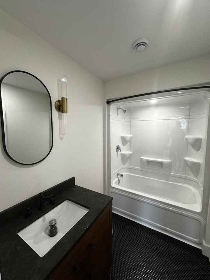 13 Market Sq #A - Photo 4 of 17