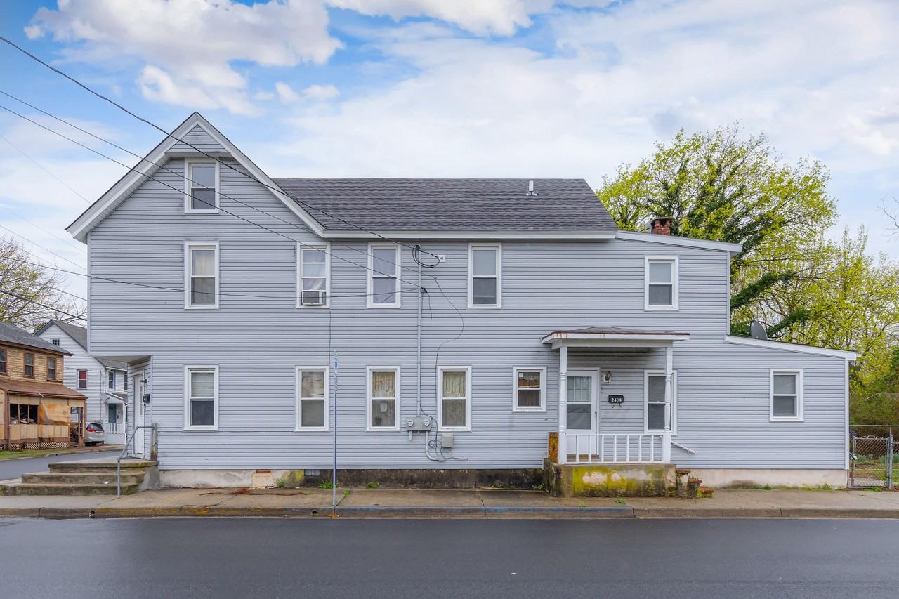 243B Wesley St #243BWESLEY - Photo 2 of 11