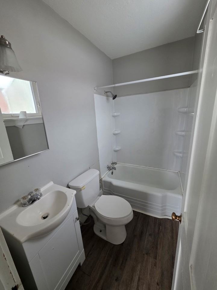 2515 Peach St #3 - Photo 7 of 7