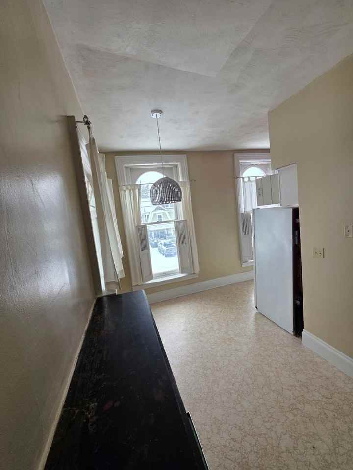 540 W 8th St #540-2 - Photo 5 of 6