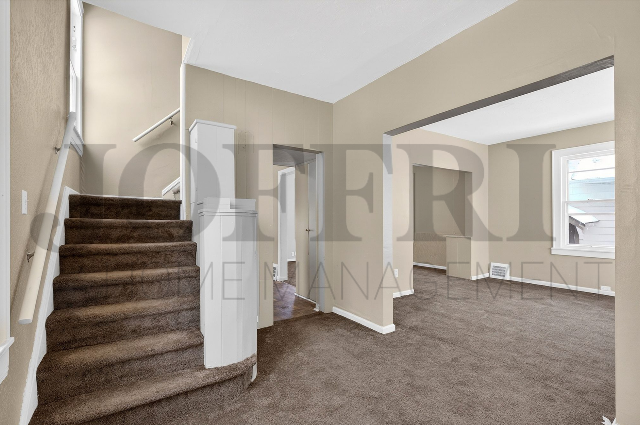 19112 Kings Hwy #1 - Photo 6 of 15