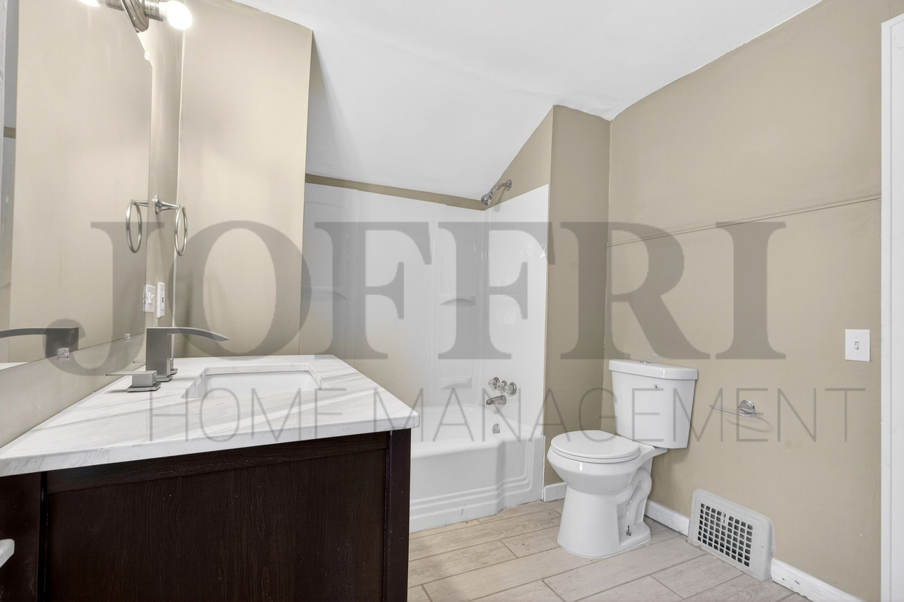 19112 Kings Hwy #1 - Photo 3 of 15