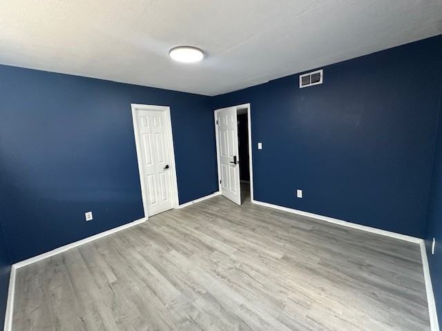 633 Harris St #103 - Photo 4 of 5