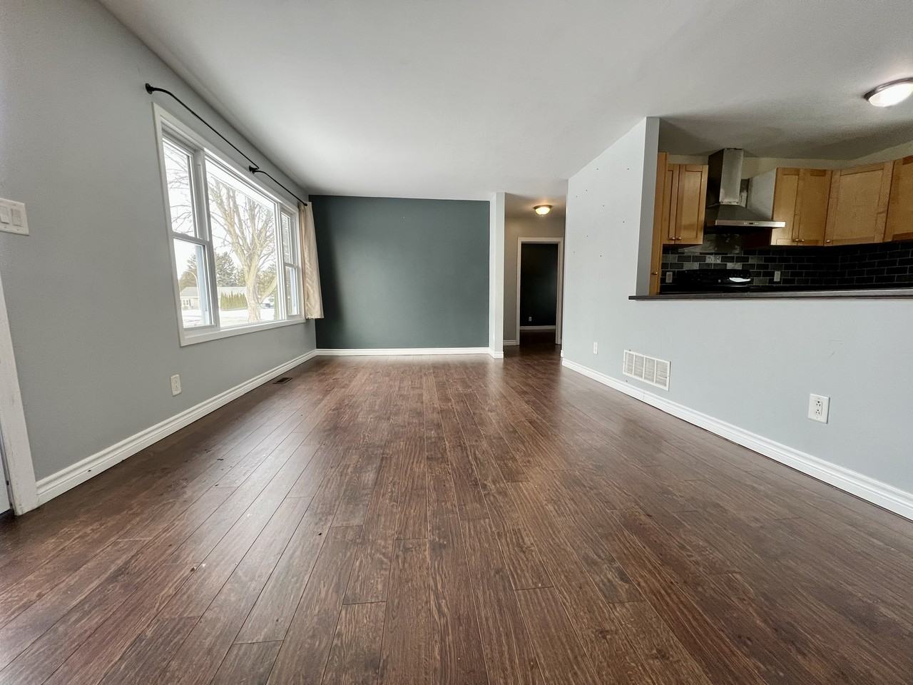 19 Oriole Pky #1 - Photo 2 of 33