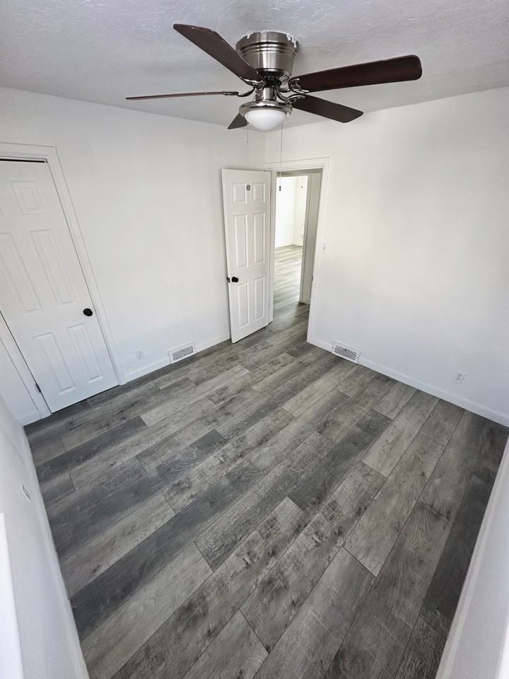 318 N 300 E #318 - Photo 7 of 17