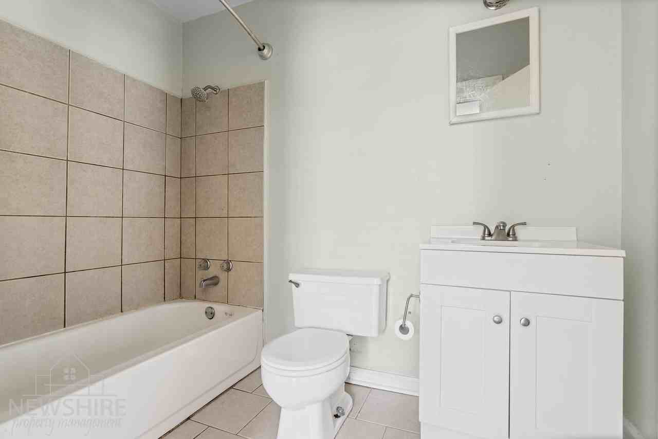 701 East Main Condos - Photo 3 of 41