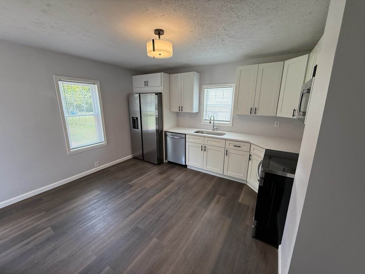 629 Short St #1 - Photo 5 of 11