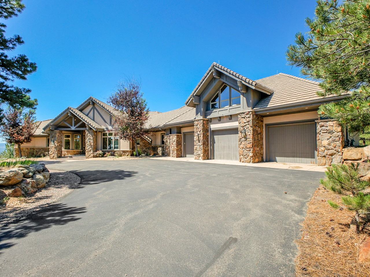 30296 Snowbird Ln #1 - Photo 3 of 40