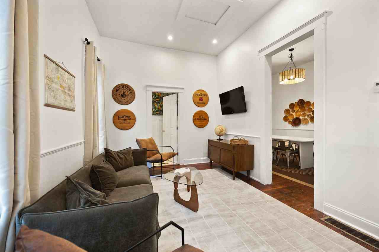 915 S Shelby St #1 - Photo 5 of 21