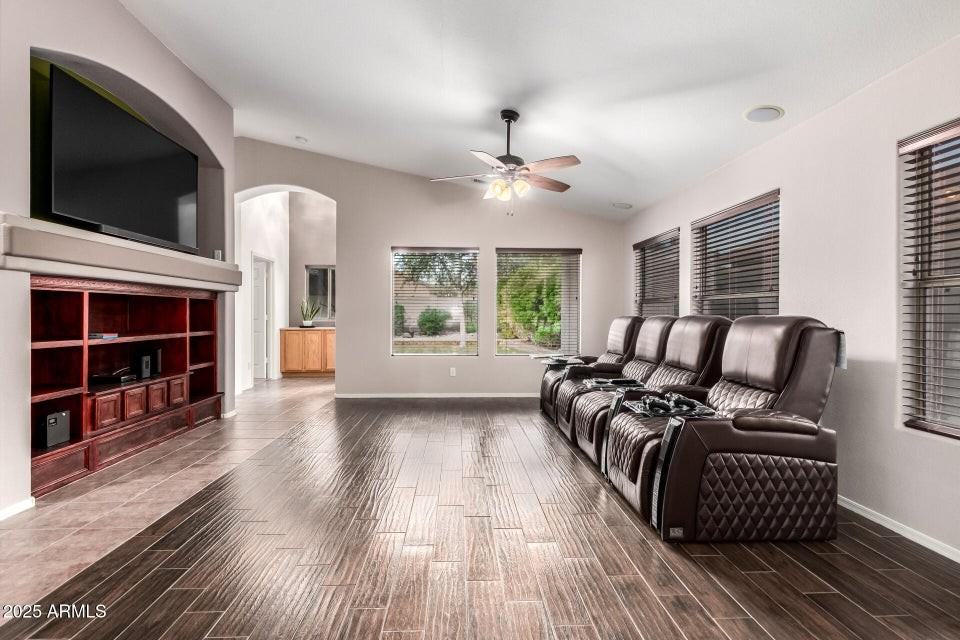 17530 W Wind Drift Ct #1 - Photo 5 of 27