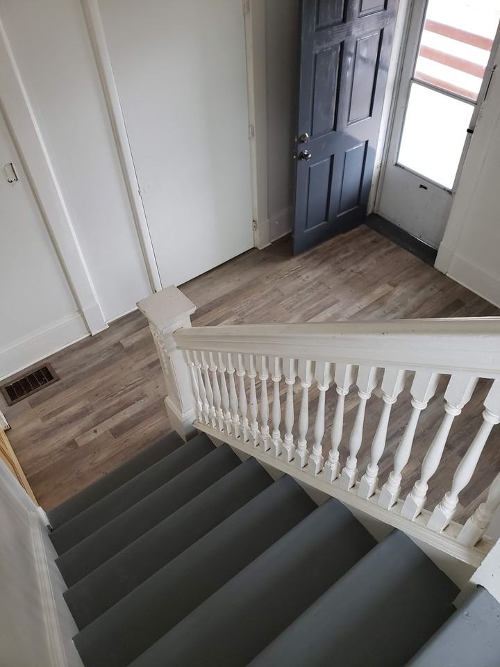 105 W Luther Pl #1-2 - Photo 6 of 10