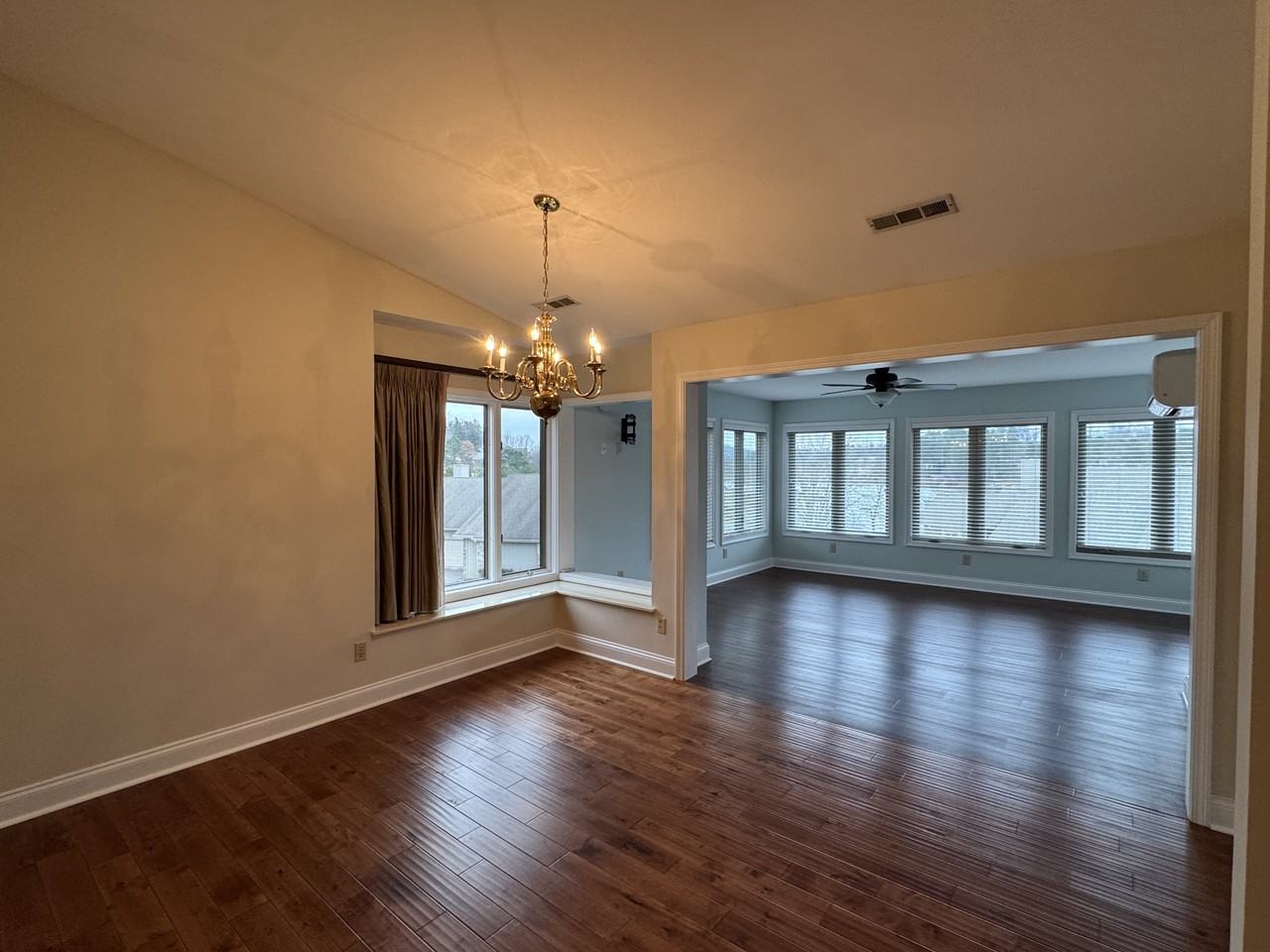 128 Bokoshe Cir #1 - Photo 5 of 44