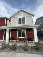 featured image of 564 Hal St #1