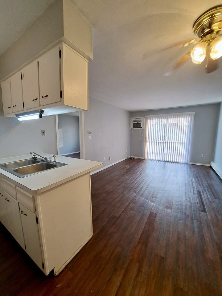 1355 Ohmer Ave #8 - Photo 2 of 8