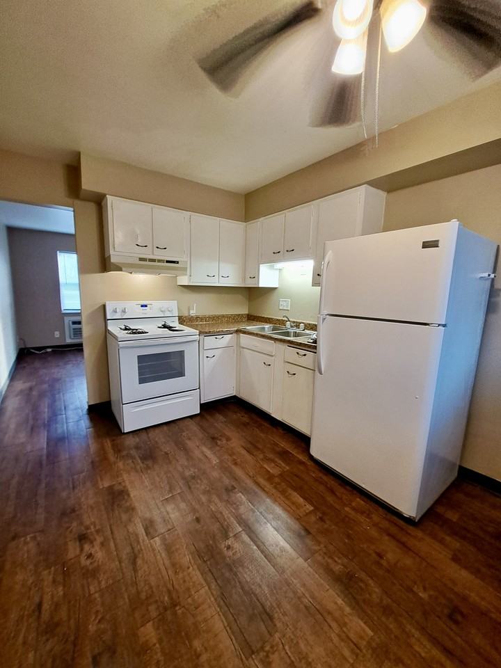 1643 Miami Chapel Rd #1643 - Photo 3 of 8