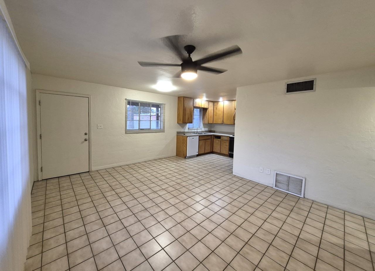 4520 E Montecito St #4520 - Photo 4 of 11