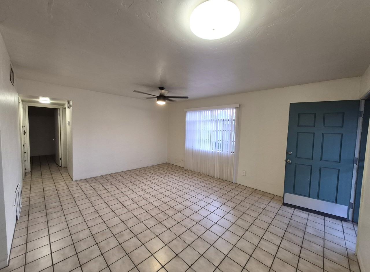 4520 E Montecito St #4520 - Photo 6 of 11