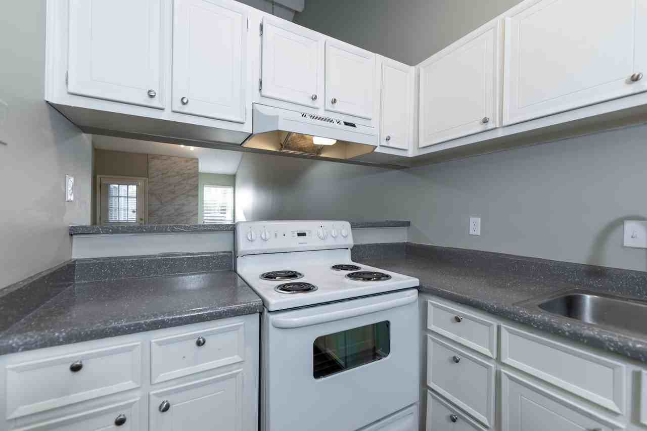 Best single story homes for rent in the Memphis, TN and Cordova, TN areas - Photo 5 of 25