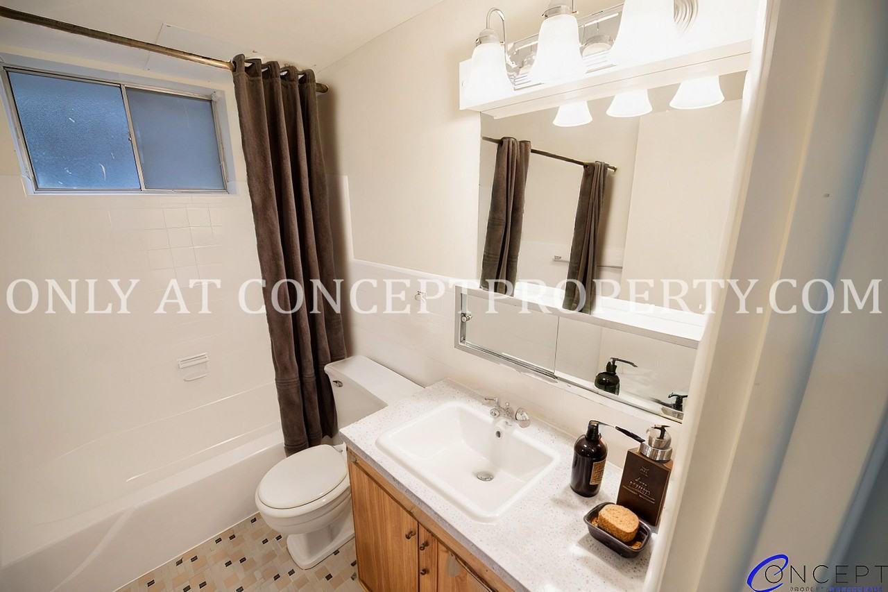 430 East 2nd Avenue - Photo 5 of 50