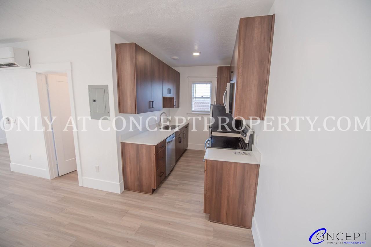 446 East 300 South (Broadway) - Photo 7 of 50