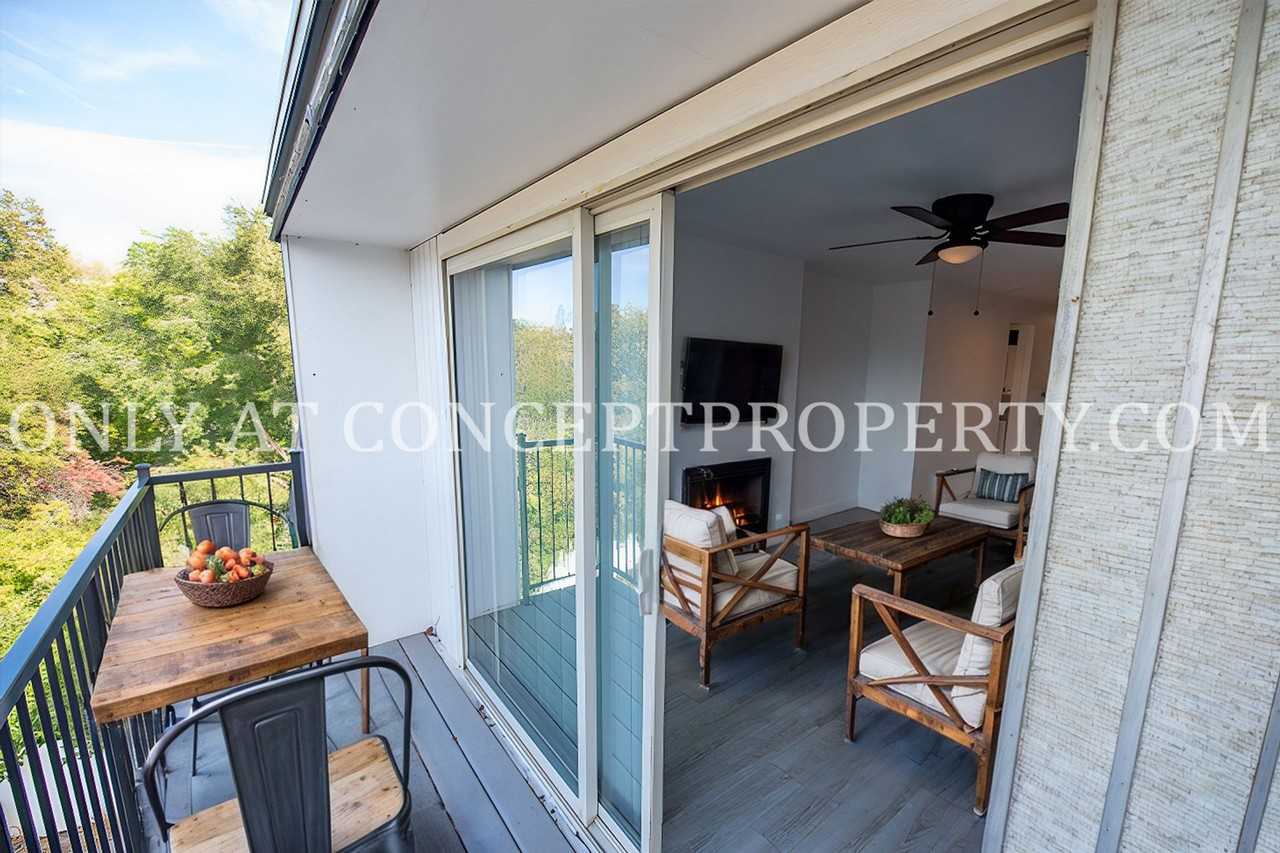 Join Avenue View, a Sophisticated Downtown Community! - Photo 6 of 50