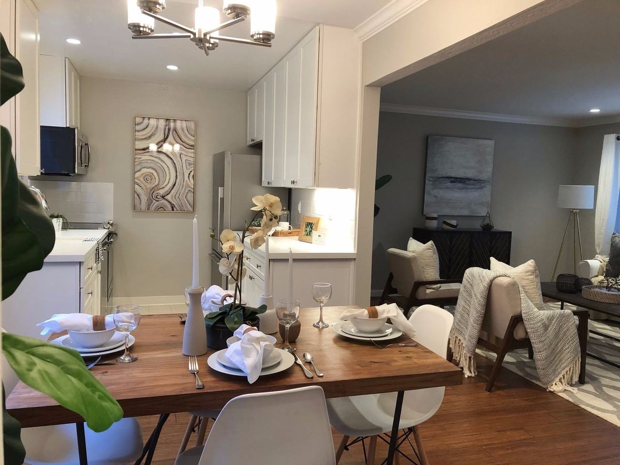 Village Square Townhouses - Photo 6 of 50