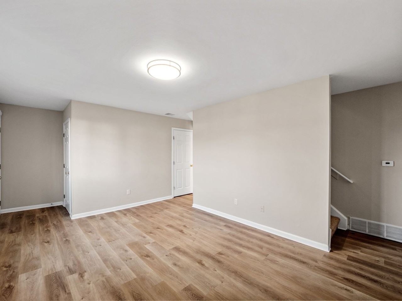 Donovan Townhomes - Photo 6 of 12