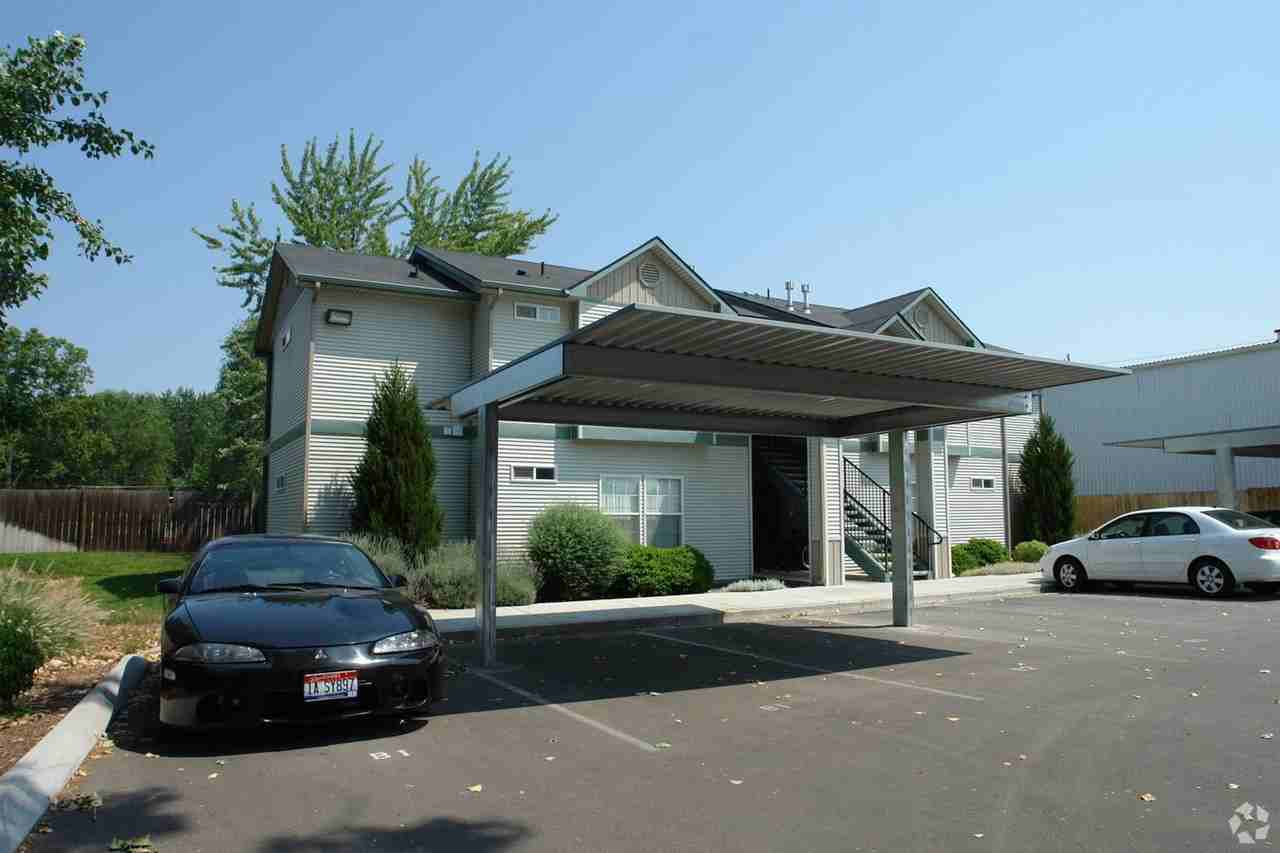 Roosevelt - 1496 - Photo 2 of 4