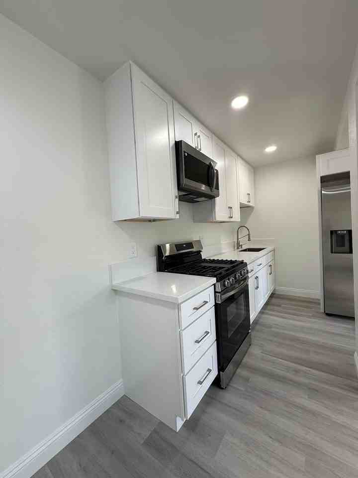 Olivewood Apartments - Photo 4 of 30