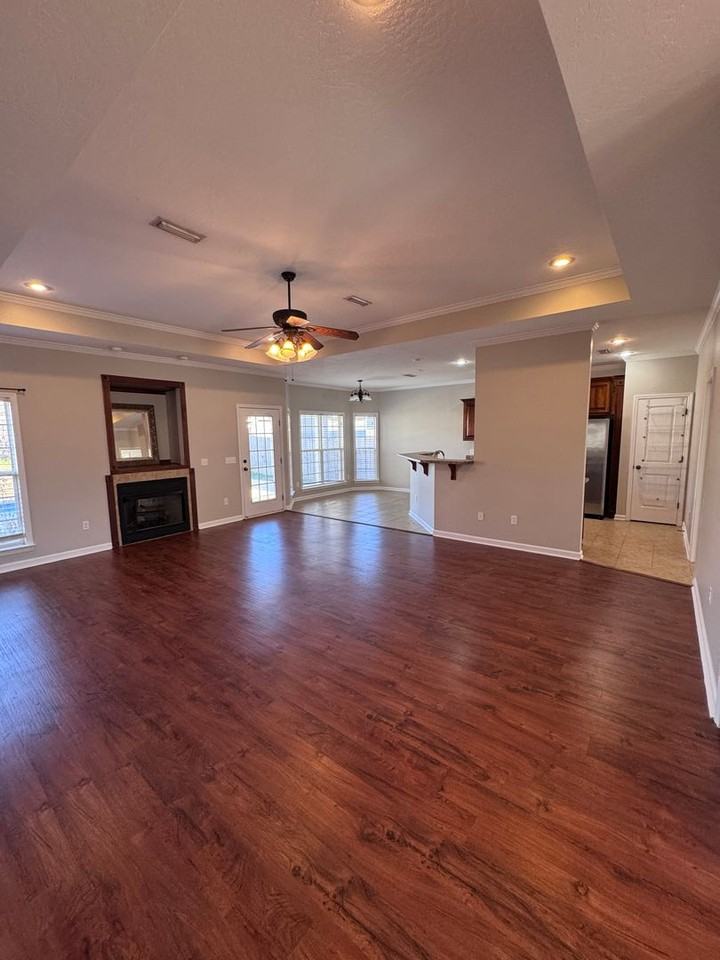 106 Belvedere Ln - Photo 6 of 14