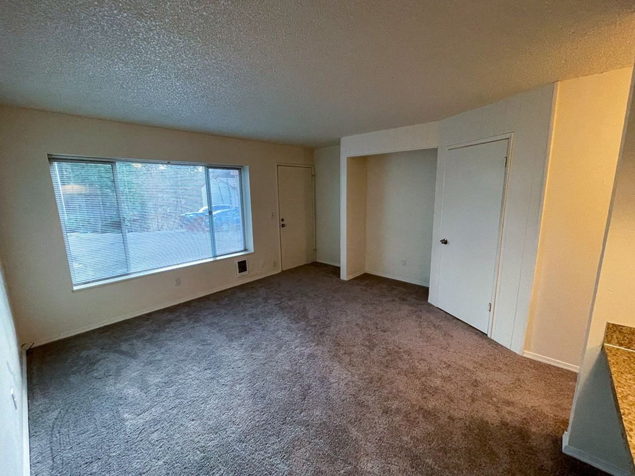 #299 JANEWOOD WEST - Photo 2 of 7