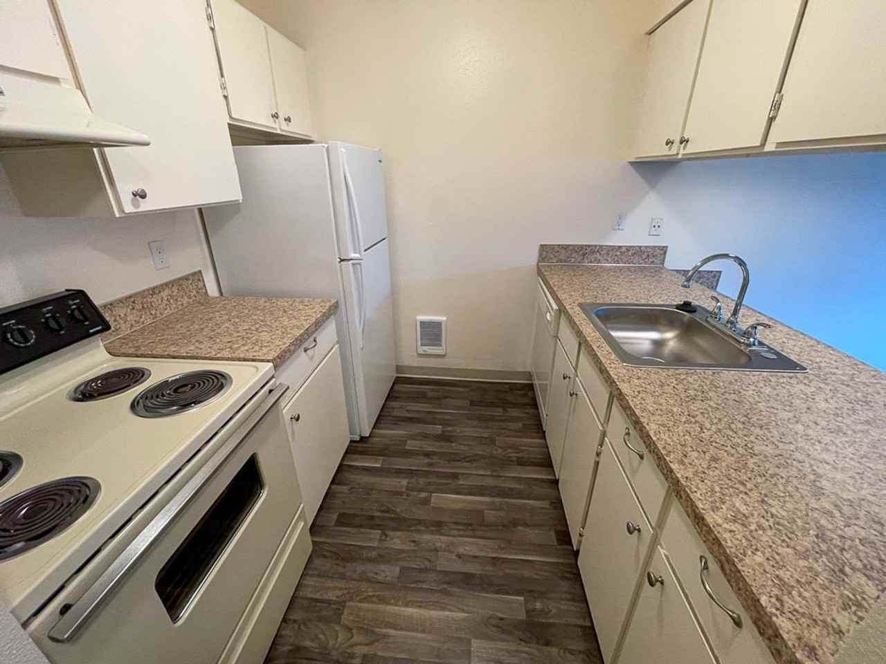 #299 JANEWOOD WEST - Photo 5 of 7