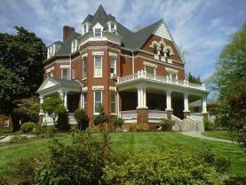 1415 Laurel Ave - Photo 1 of 1