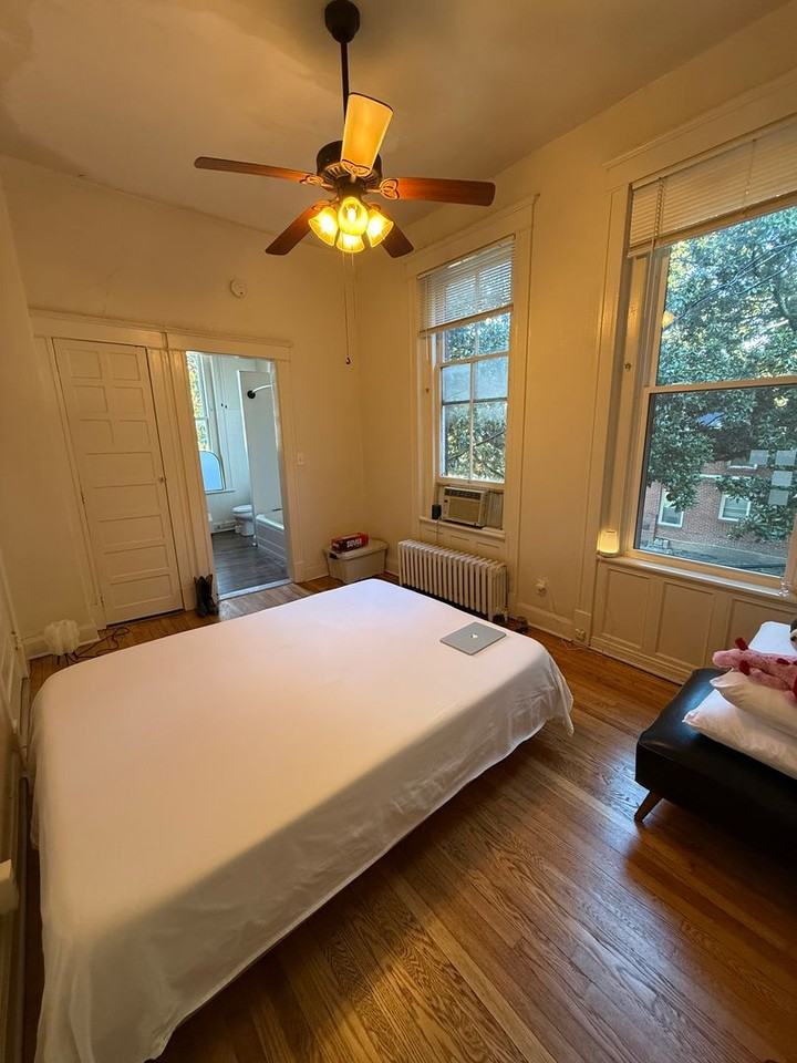 1415 Laurel Ave - Photo 2 of 4
