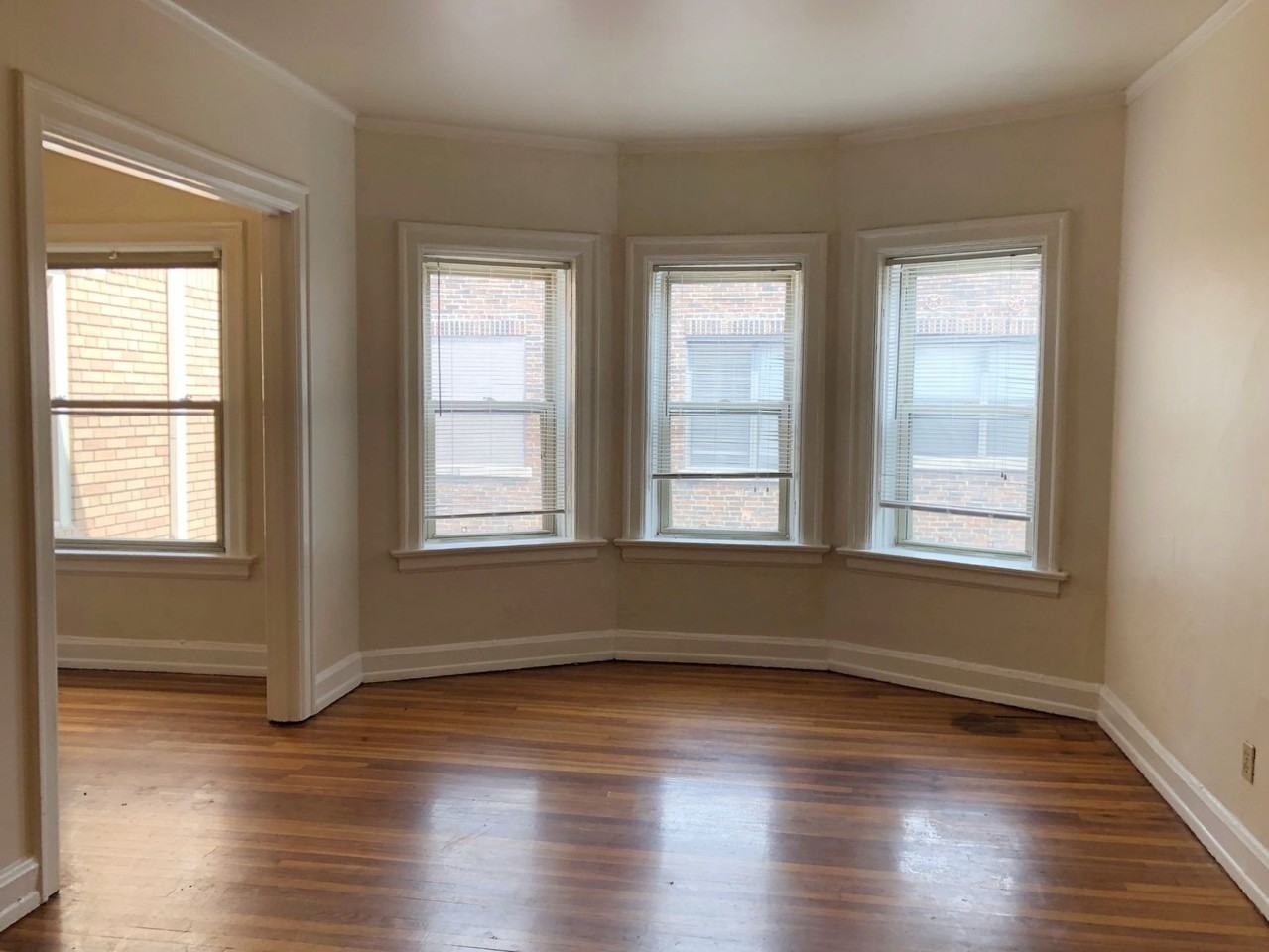 1 & 2 Bedroom Apartments in Downtown Indianapolis - Photo 2 of 50