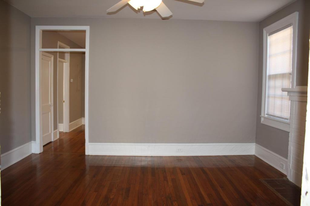 935 Ashley Ave - Photo 3 of 24