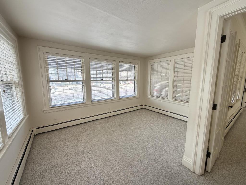 1155 N Cherry St - Photo 6 of 23