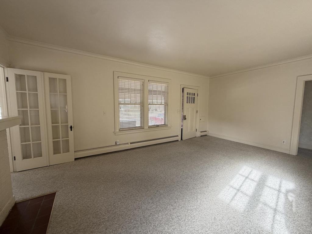 1155 N Cherry St - Photo 7 of 23