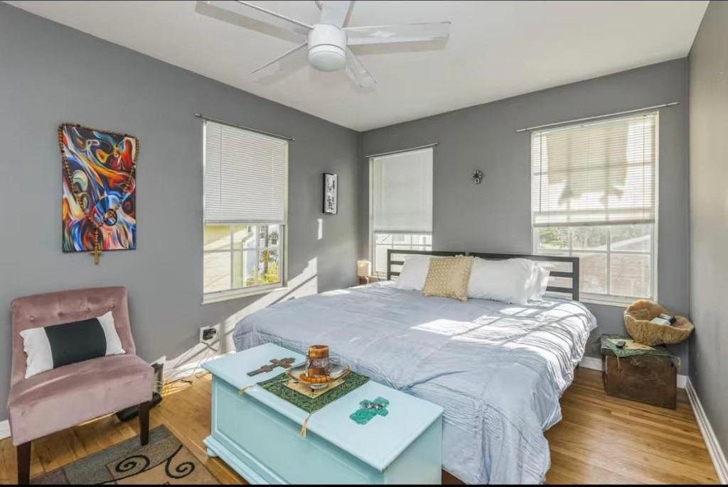 460 15th Ave N - Photo 2 of 14