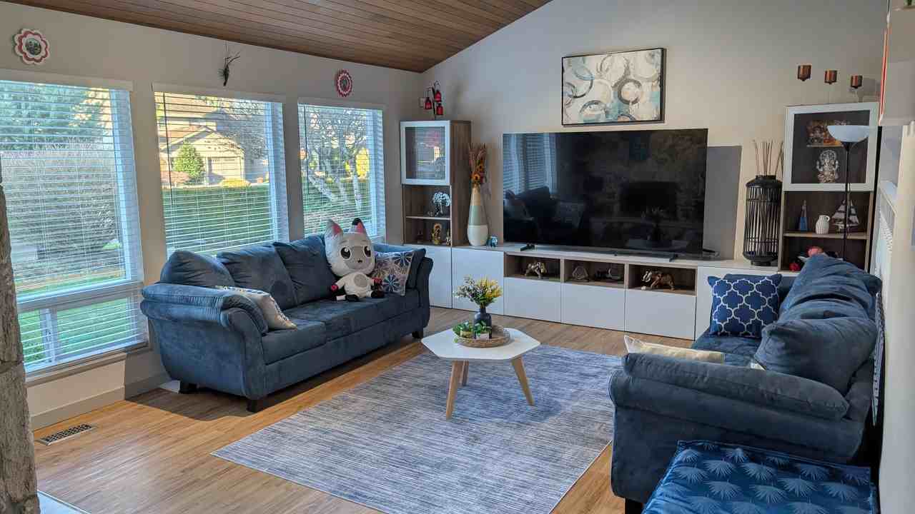 Hyland Dr & Summit Crescent - Photo 5 of 35