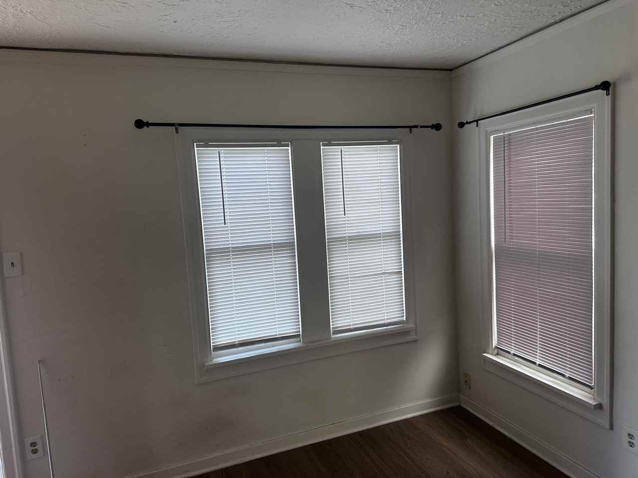 119 119 & 121 Flower - Photo 3 of 10