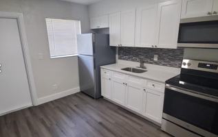 featured image of 821 Nw 7th Ave