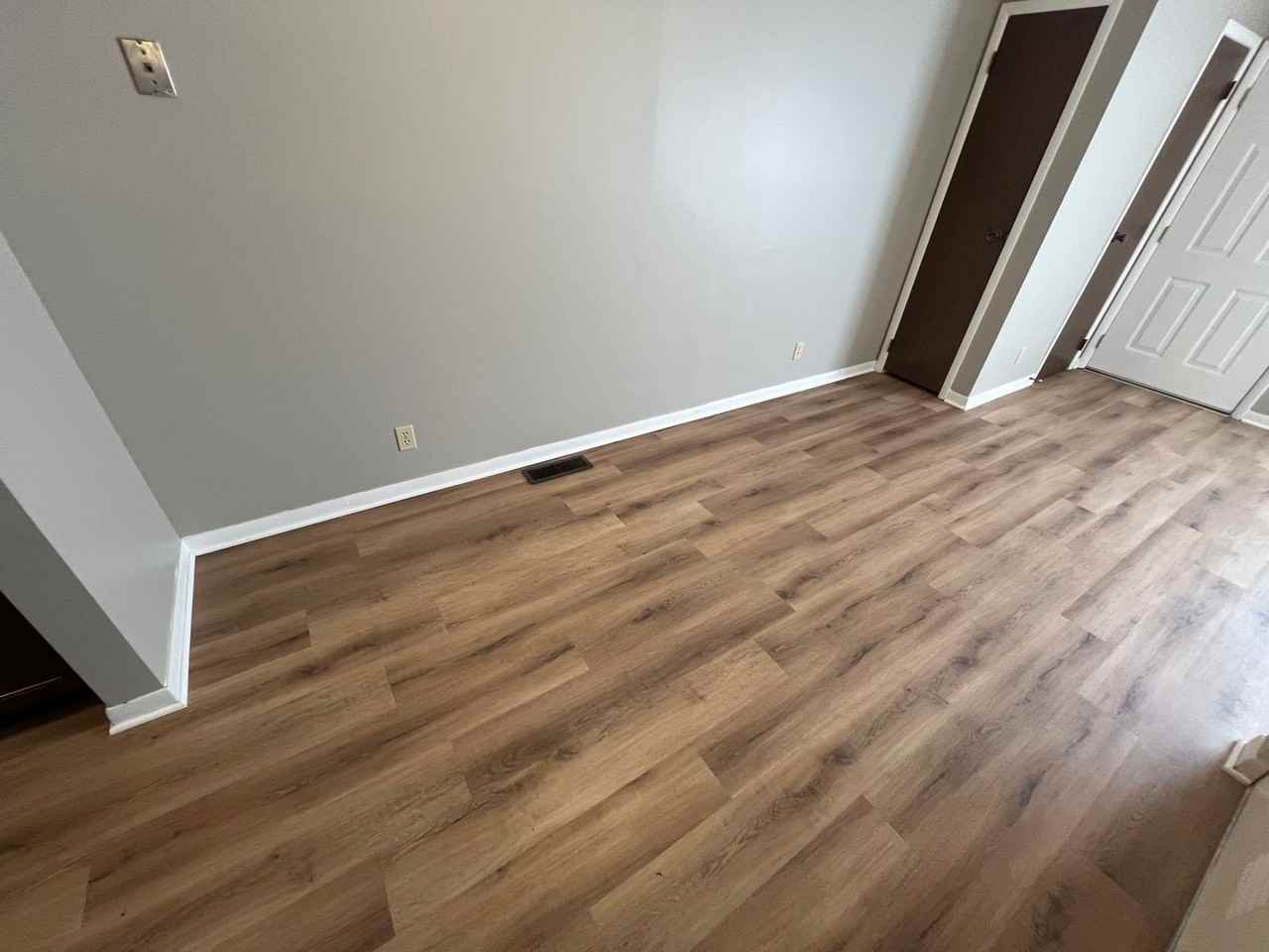 Meadow Heights Apartments - Photo 5 of 19