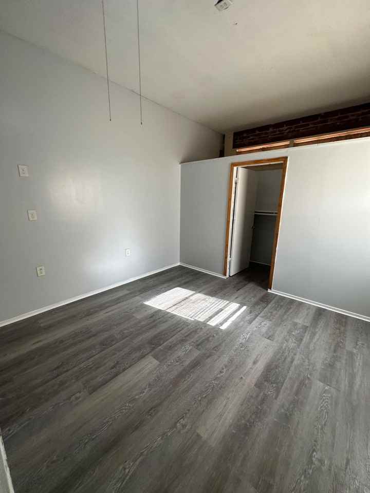 7661 Bentwillow Dr. - Photo 7 of 50