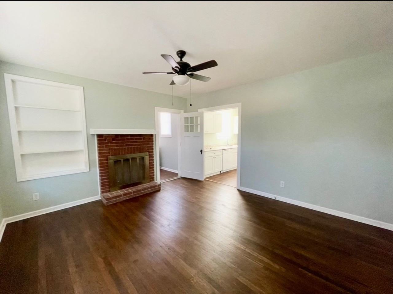 335 Nevada St - Photo 2 of 19