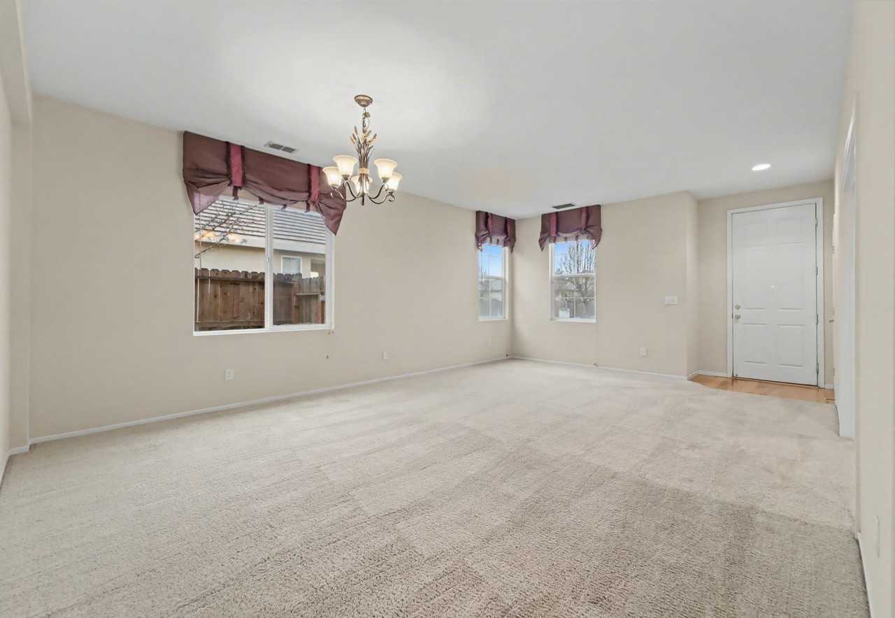 1855 Current Ct - Photo 7 of 30