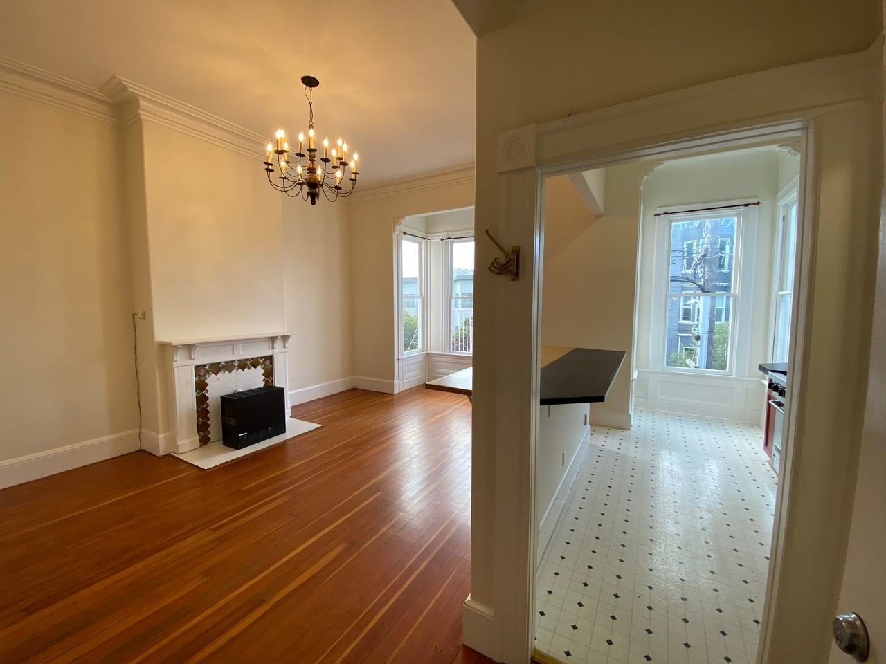 1467 Hayes St #B - Photo 3 of 14