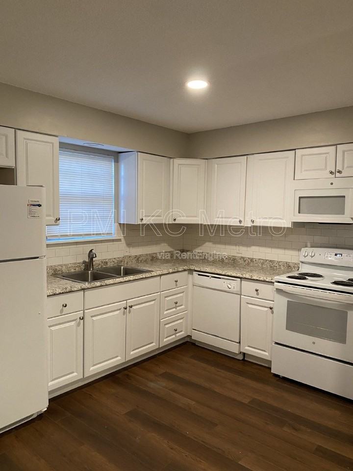 1508 E Leona St - Photo 4 of 12