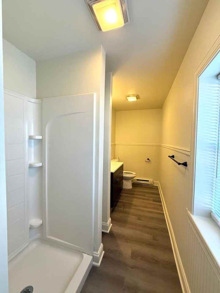 853 Manor St #2 - Photo 7 of 10